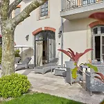 Chateau St Pierre De Serjac Hotel Puissalicon