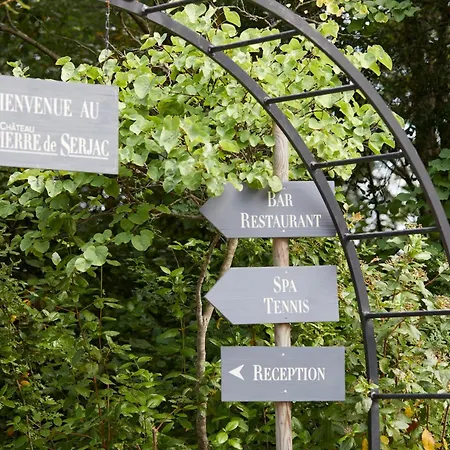 Chateau St Pierre De Serjac فندق