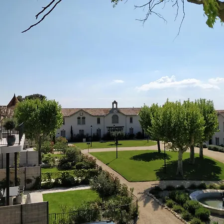 Chateau St Pierre De Serjac Puissalicon