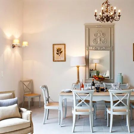 Chateau St Pierre De Serjac Hotel 4*