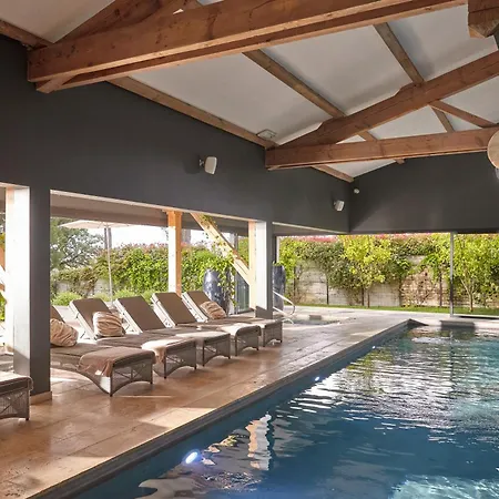 Château St Pierre De Serjac Puissalicon