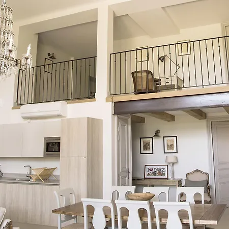 Chateau St Pierre De Serjac 4*