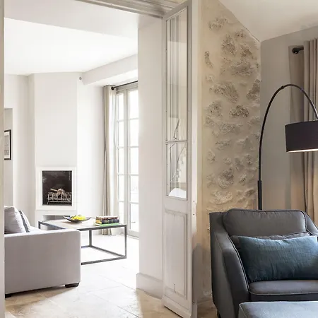 Otel Chateau St Pierre De Serjac Puissalicon