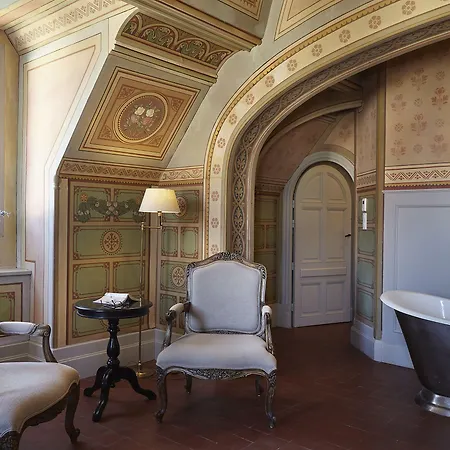 Chateau St Pierre De Serjac Otel