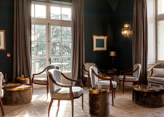 Château St Pierre De Serjac Hotel