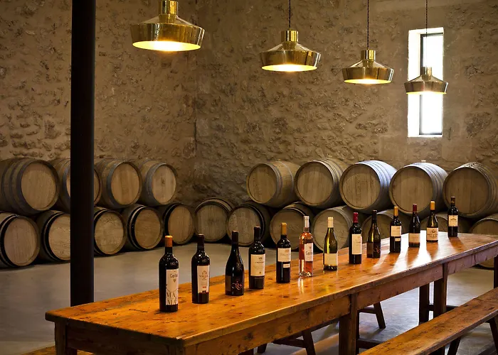 Château St Pierre De Serjac Hotel