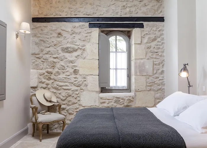 Château St Pierre De Serjac Hotel Puissalicon