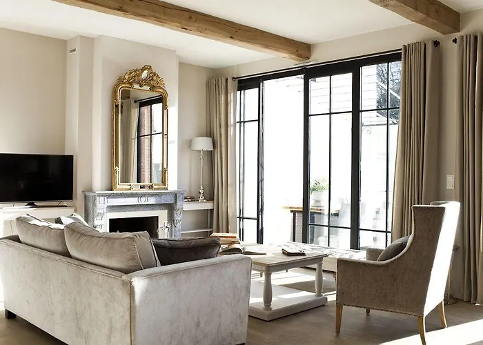 Chateau St Pierre De Serjac Hotel